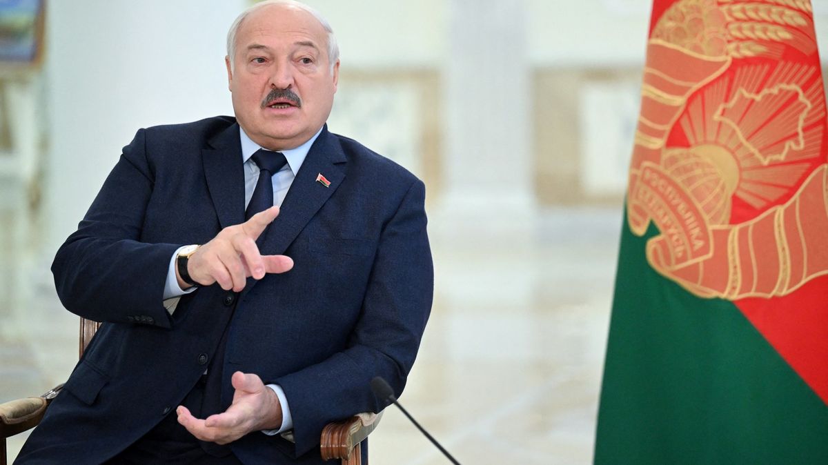 Lukašenko si pojistil doživotní imunitu a nedotknutelnost svého majetku